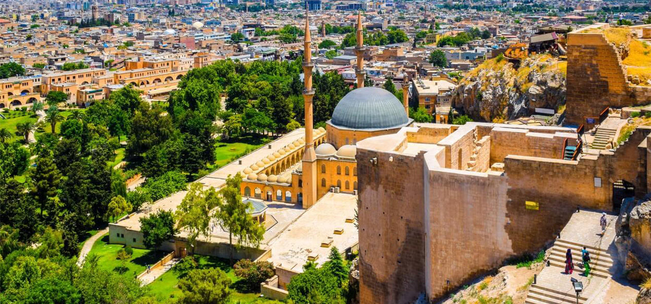 2 Days Istanbul Mt. Nemrut, Sanliurfa and Harran Tour By Plane