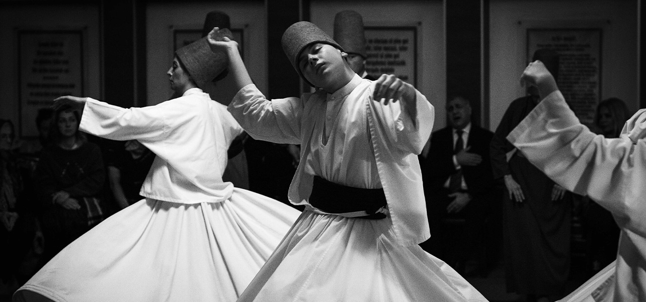 Whirling Dervishes Show in Istanbul – A Mystical Sufi Experience
