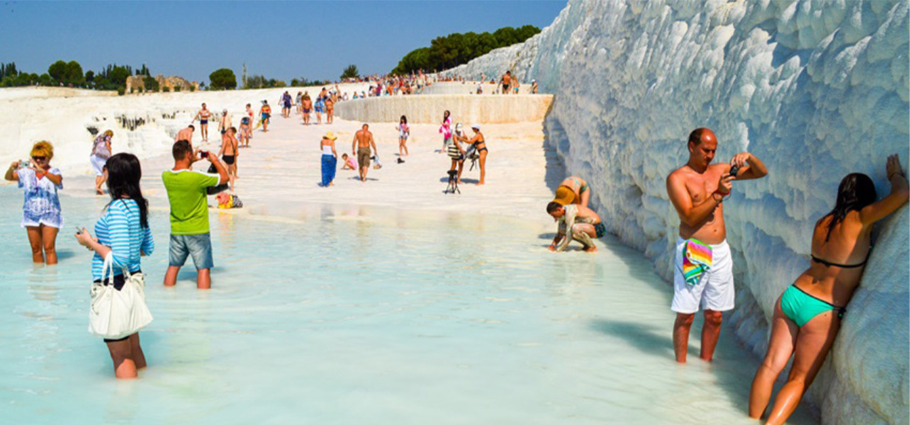 Days Ephesus and Pamukkale from Istanbul by Bus